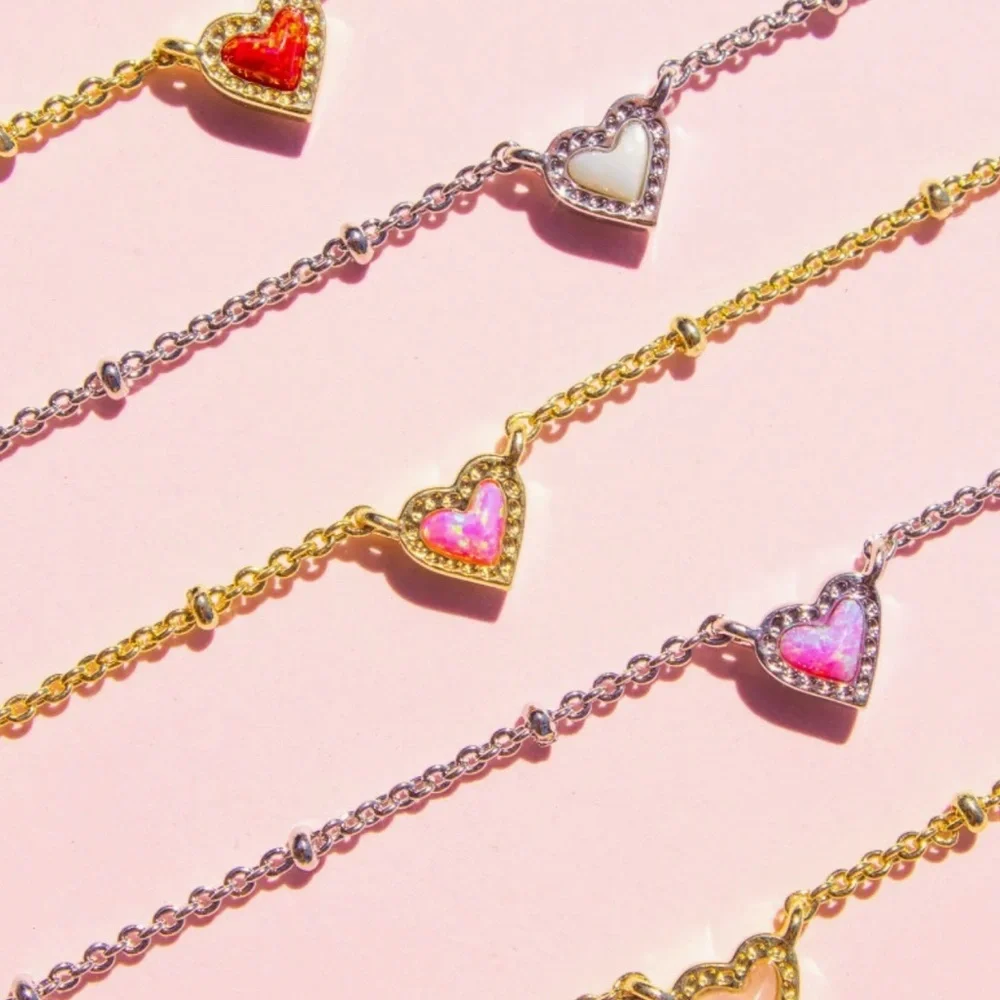 💖KENDRA SCOTT Mini Ari Heart Gold Satellite sSort Pendant Necklace - Picture 7 of 8